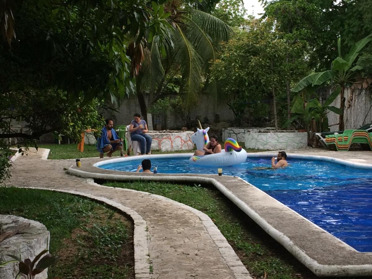 Amigos Hostel Cozumel Exterior foto