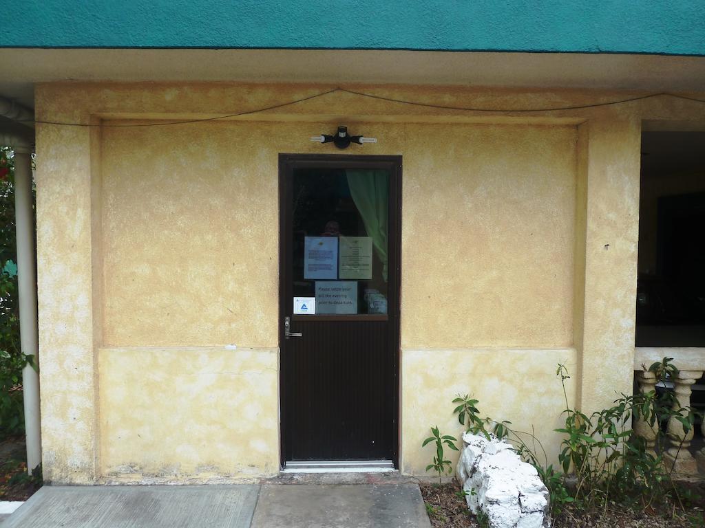 Amigos Hostel Cozumel Exterior foto