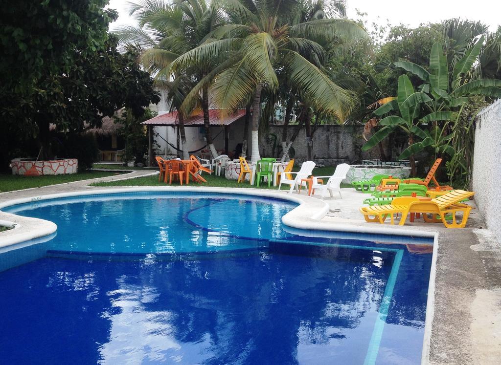 Amigos Hostel Cozumel Exterior foto